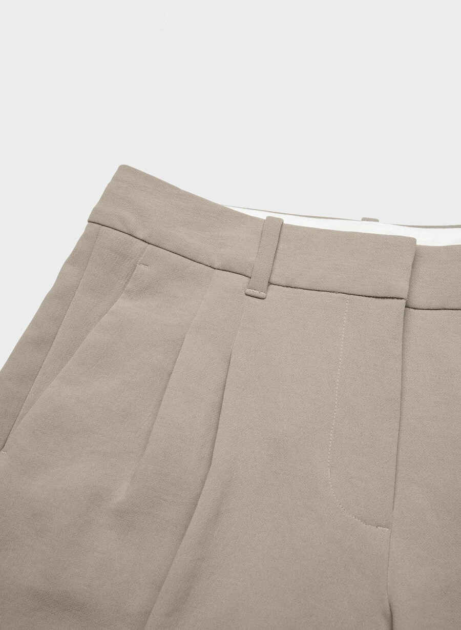 the effortless pant lo-rise - crepette nomad taupe