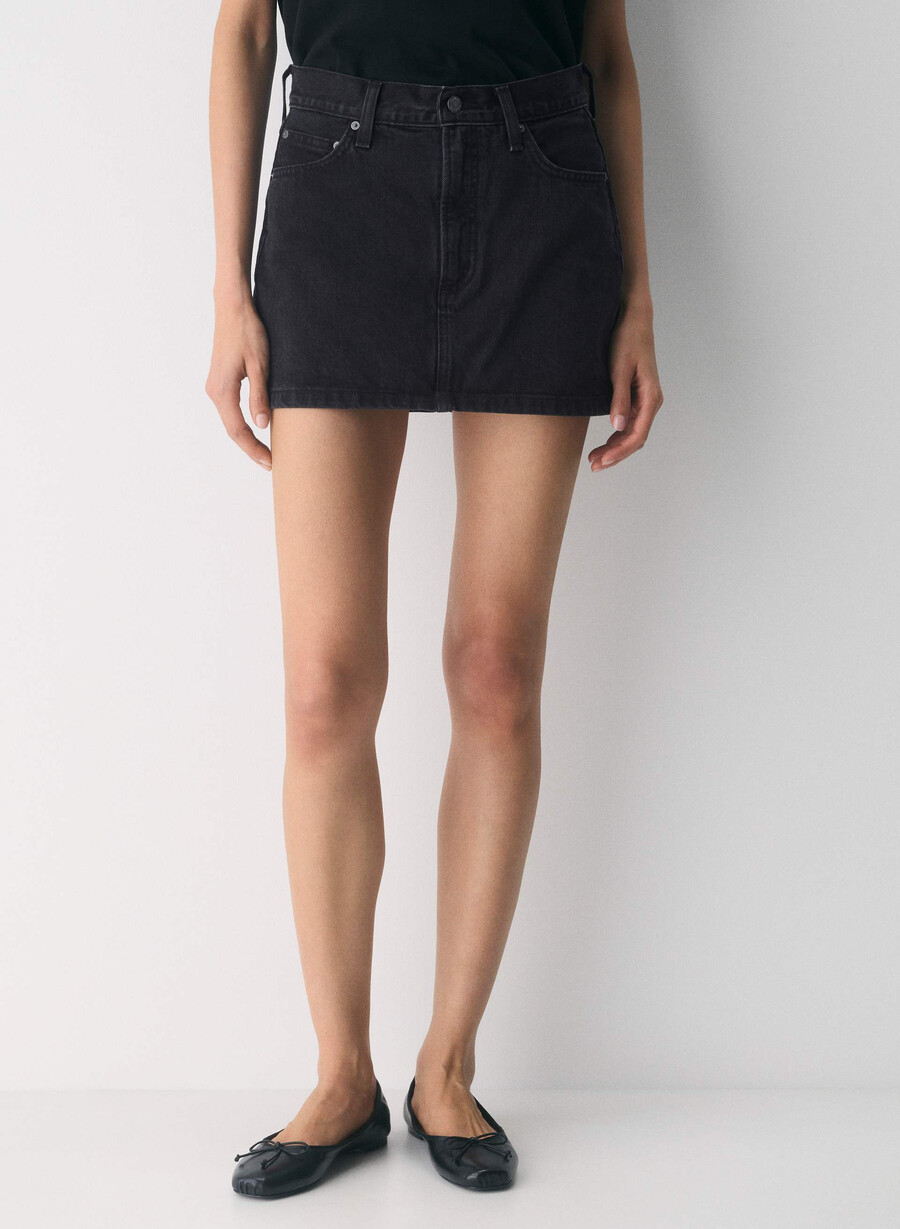 denim forum 90-talets ricci jeanskjol svart eyeliner
