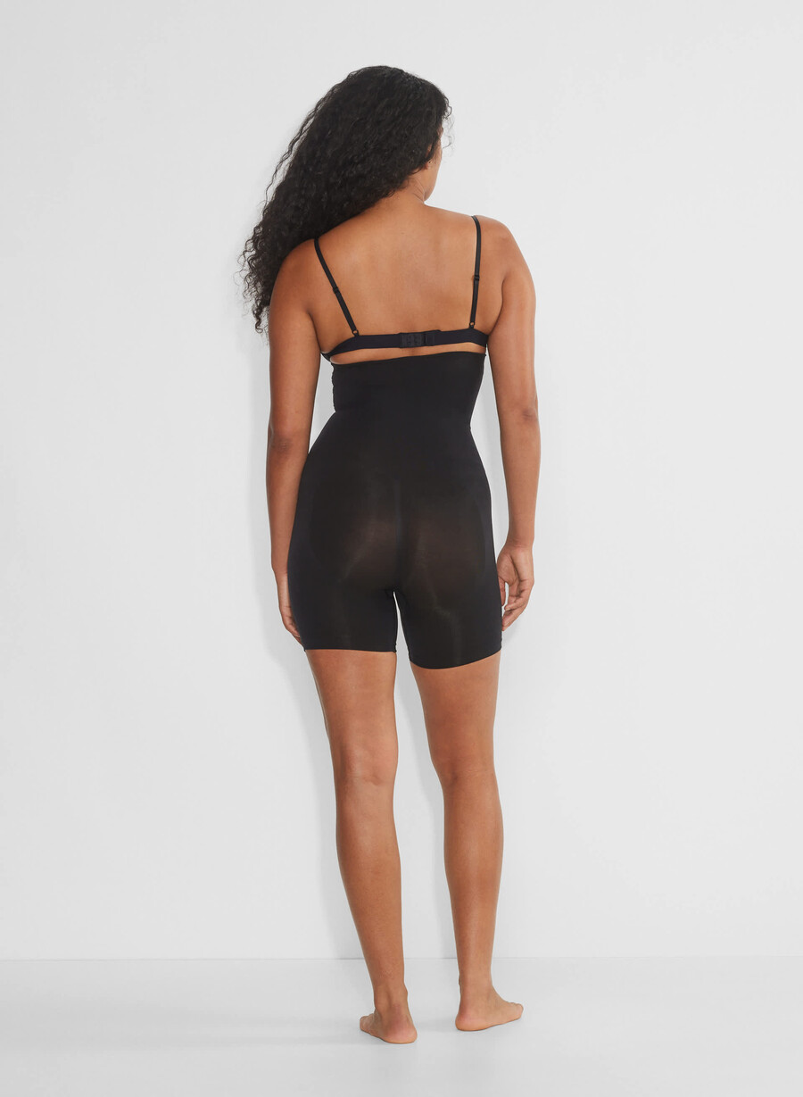shapeenhance seamless shorts svart