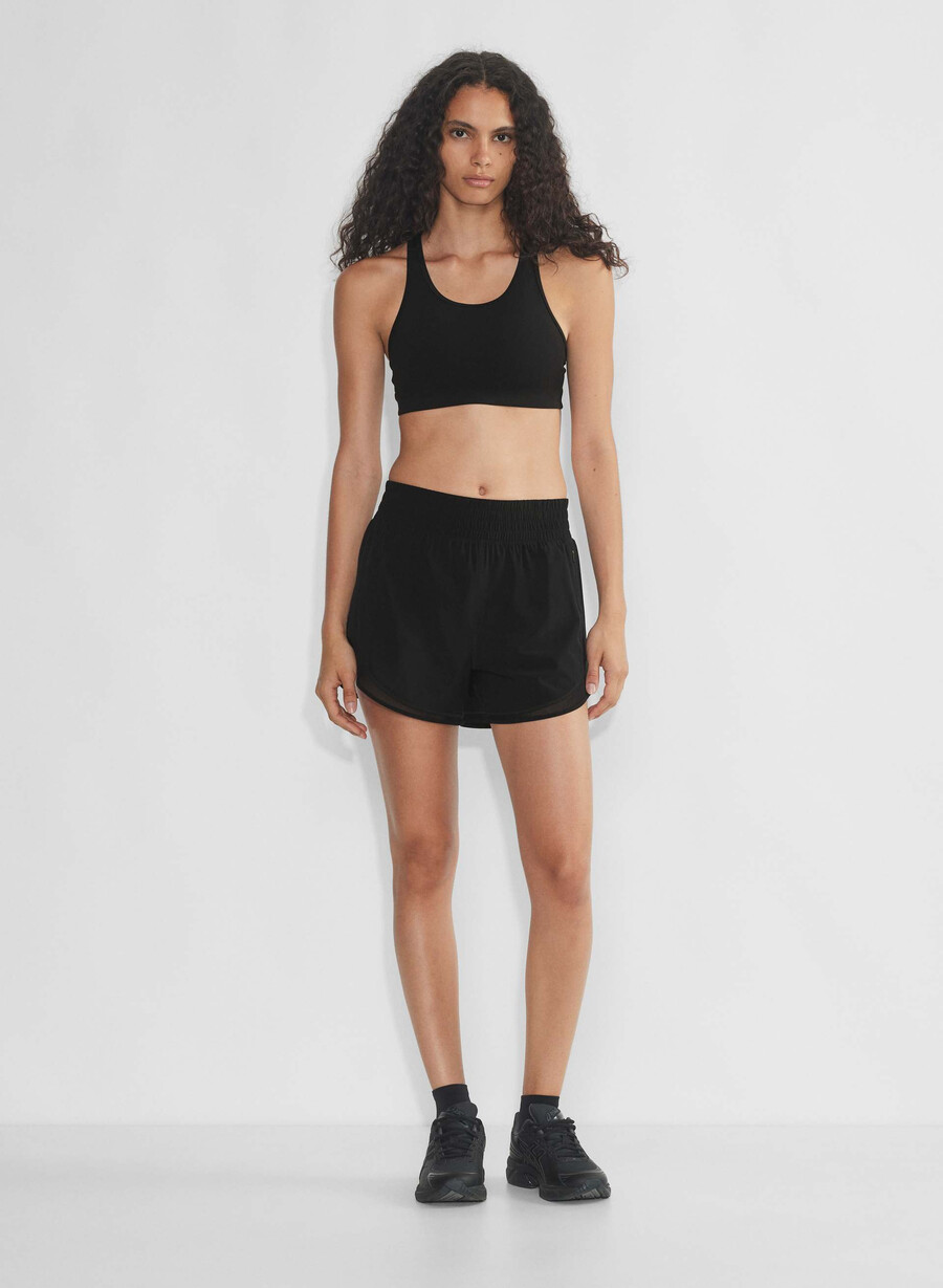 movetech legacy höghöjdsbyxa 10 cm shorts svart