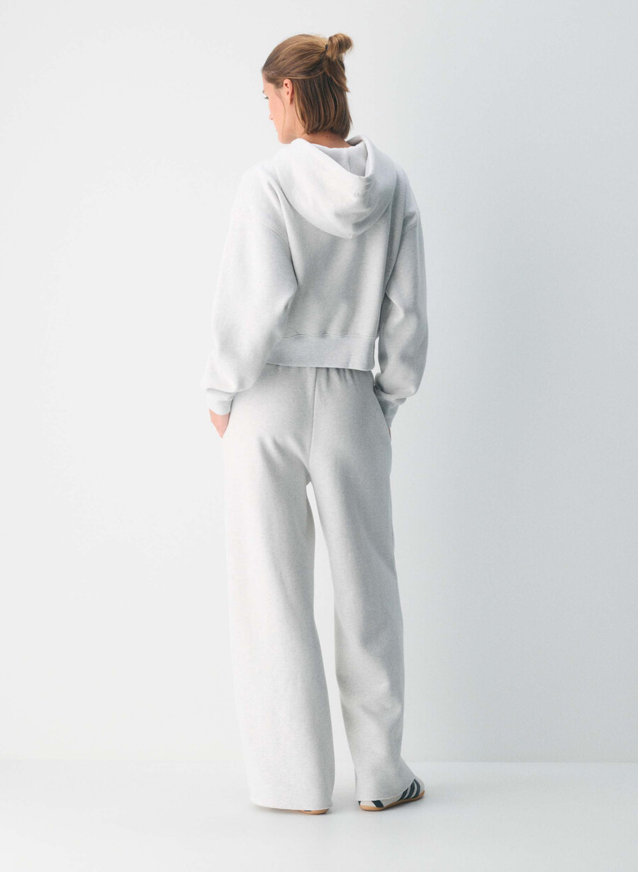 mysig fleece-huvtröja med pojkvänsmotiv och dragkedja i vit ljung