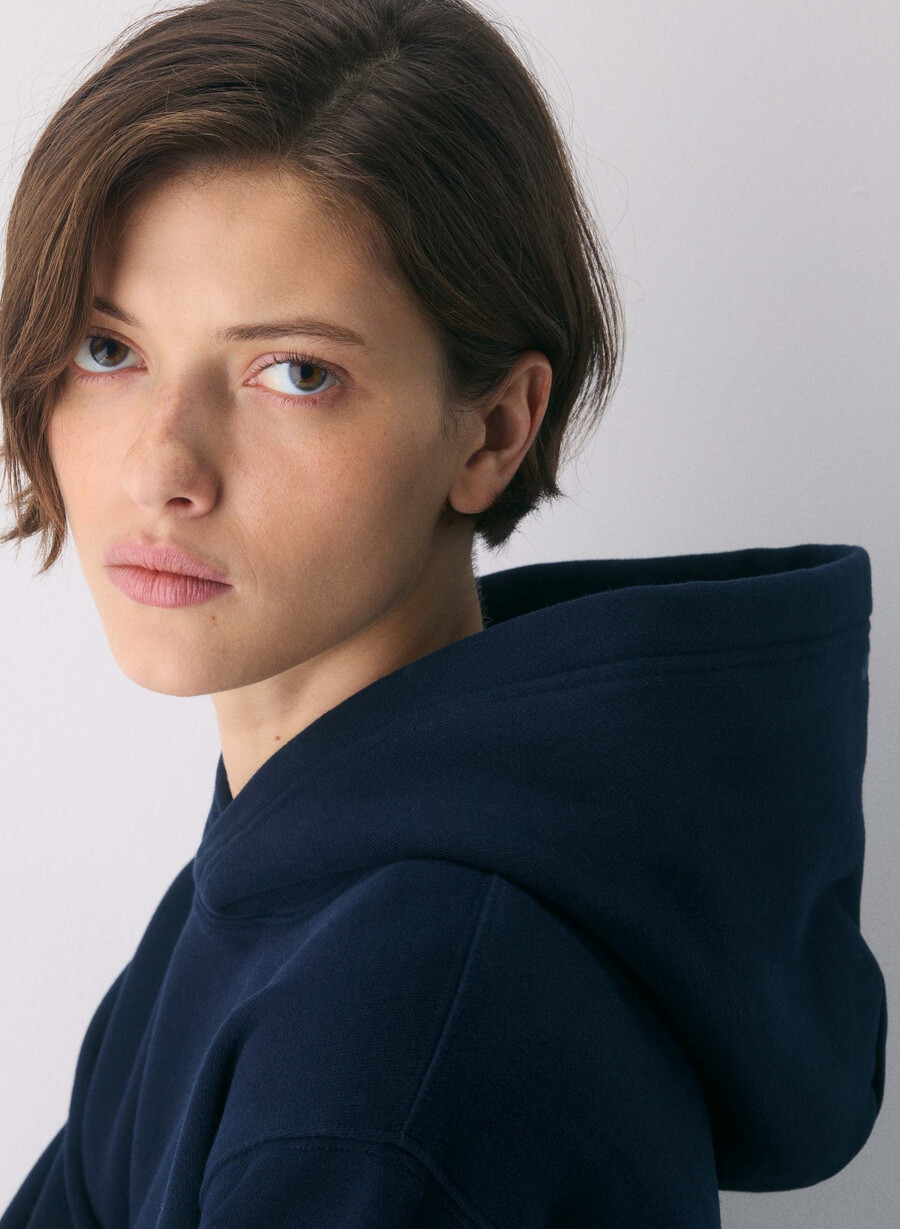 mysig fleece-huvtröja med perfekt passform admiral