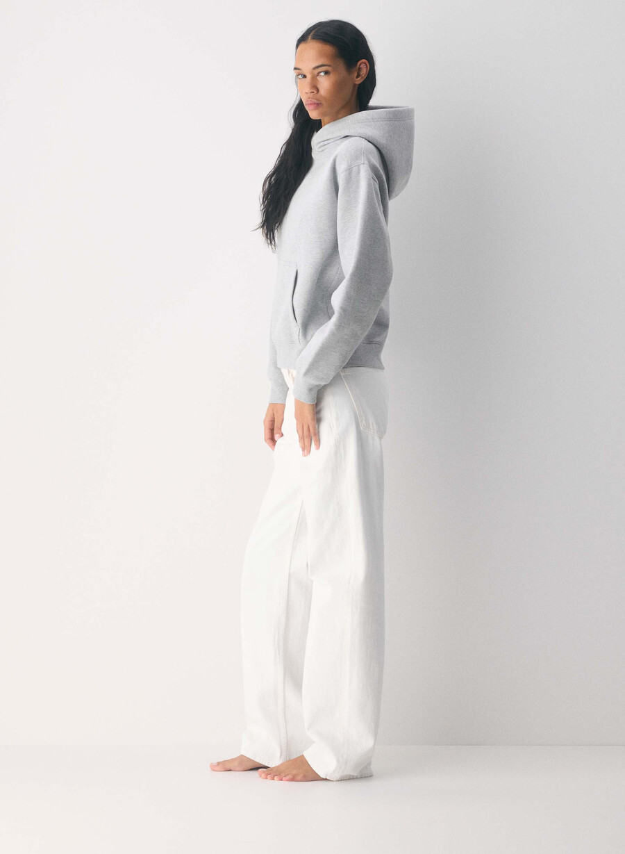 mysig fleece-huvtröja med perfekt passform ljungfärgad krom