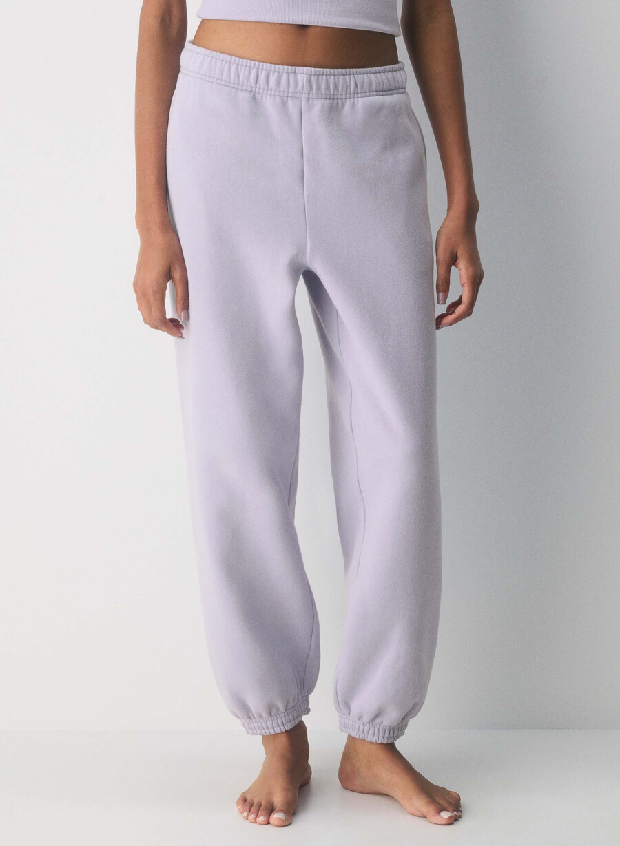 mysig fleece mega jogger wildblommor lila