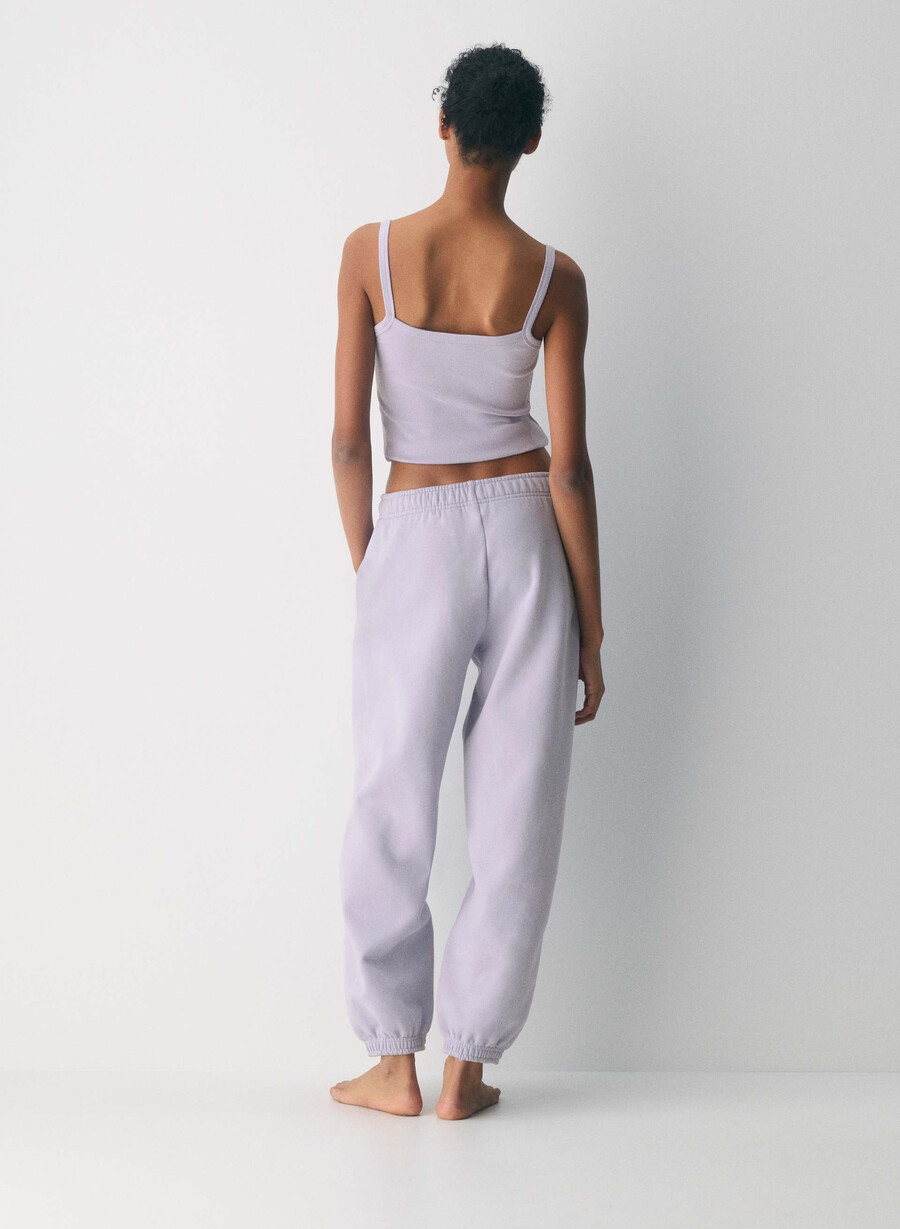 mysig fleece mega jogger wildblommor lila