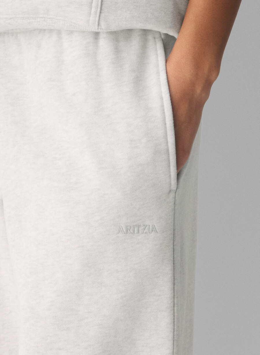 mysig sweatfleece mega straight träningsbyxa i meljord molnvit
