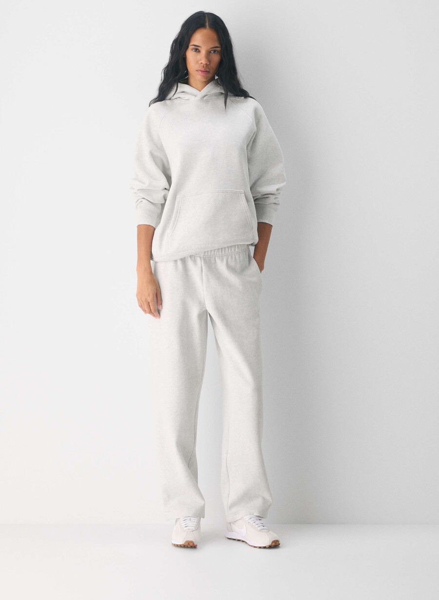 mysig sweatfleece mega straight träningsbyxa i meljord molnvit
