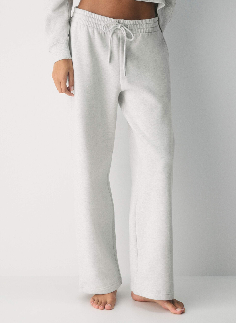 mysig fleece-byxa med pojkvänmönster och breda mjukisbyxor i heather cloud white
