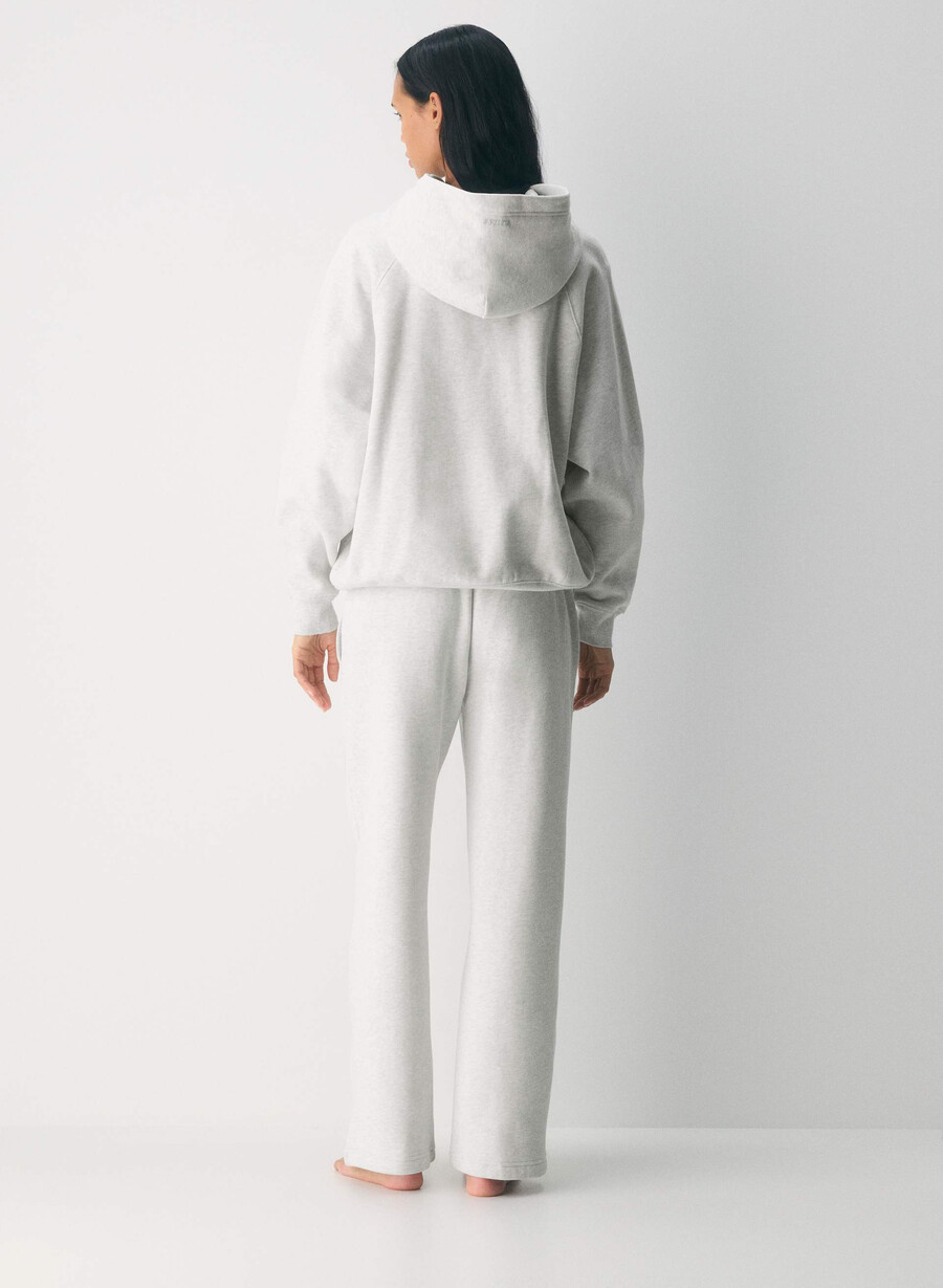 mysig fleece-byxa med pojkvänmönster och breda mjukisbyxor i heather cloud white