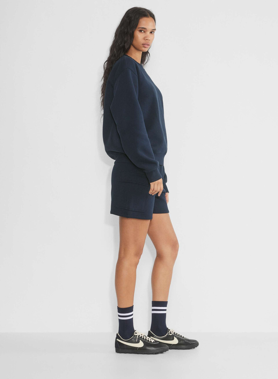 mysig fleece mega cargo-shorts till mitten av låret admiral