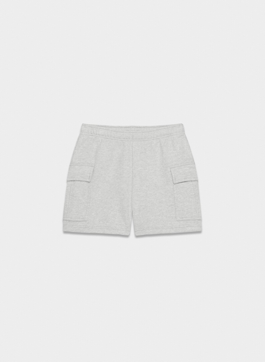 mysig fleece mega cargo shorts till mitten av låret i krommelerad ljung