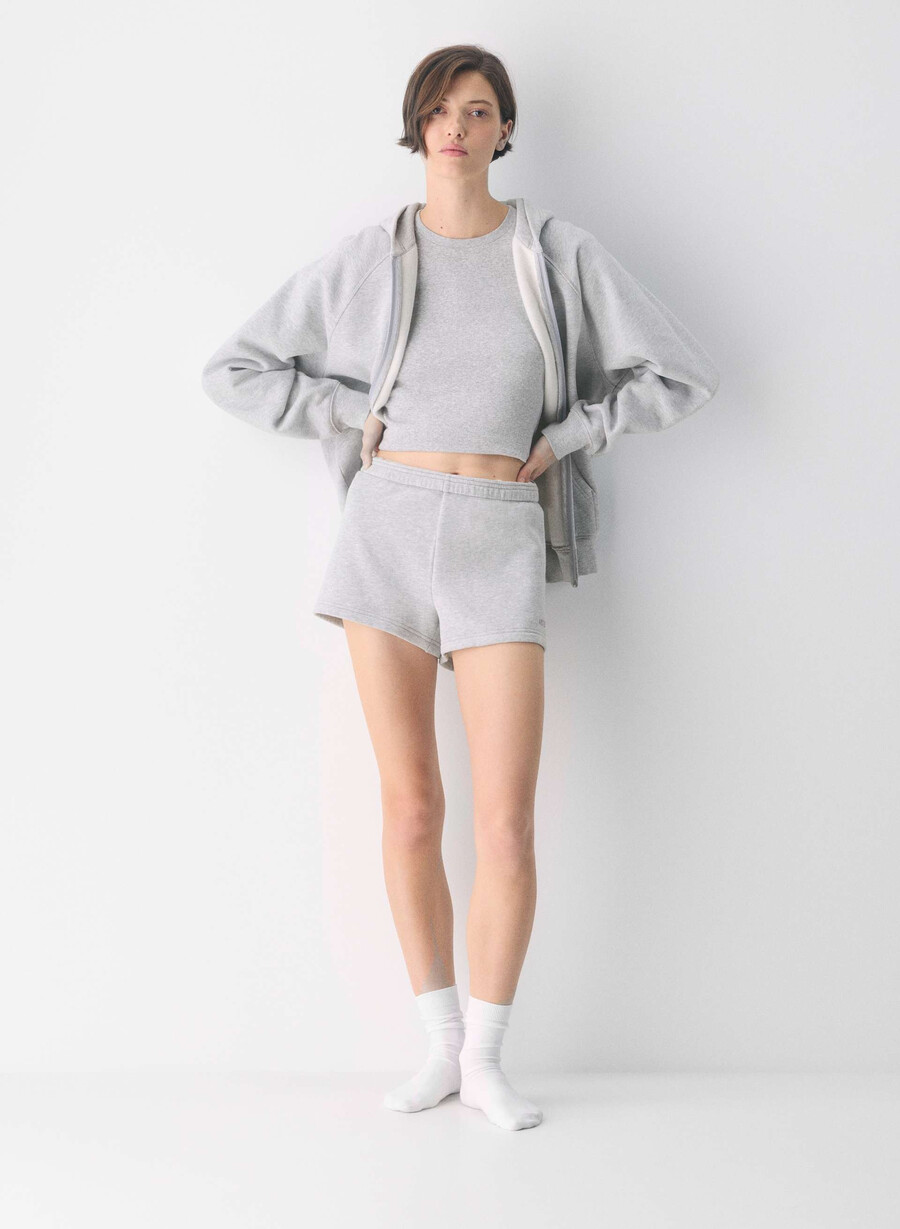 mysiga fleece-shorts med hög midja i ljungfärgad krom