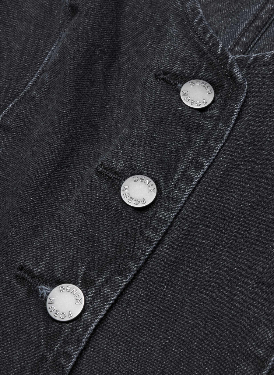 denim forum 90-talets mia jeansväst svart eyeliner