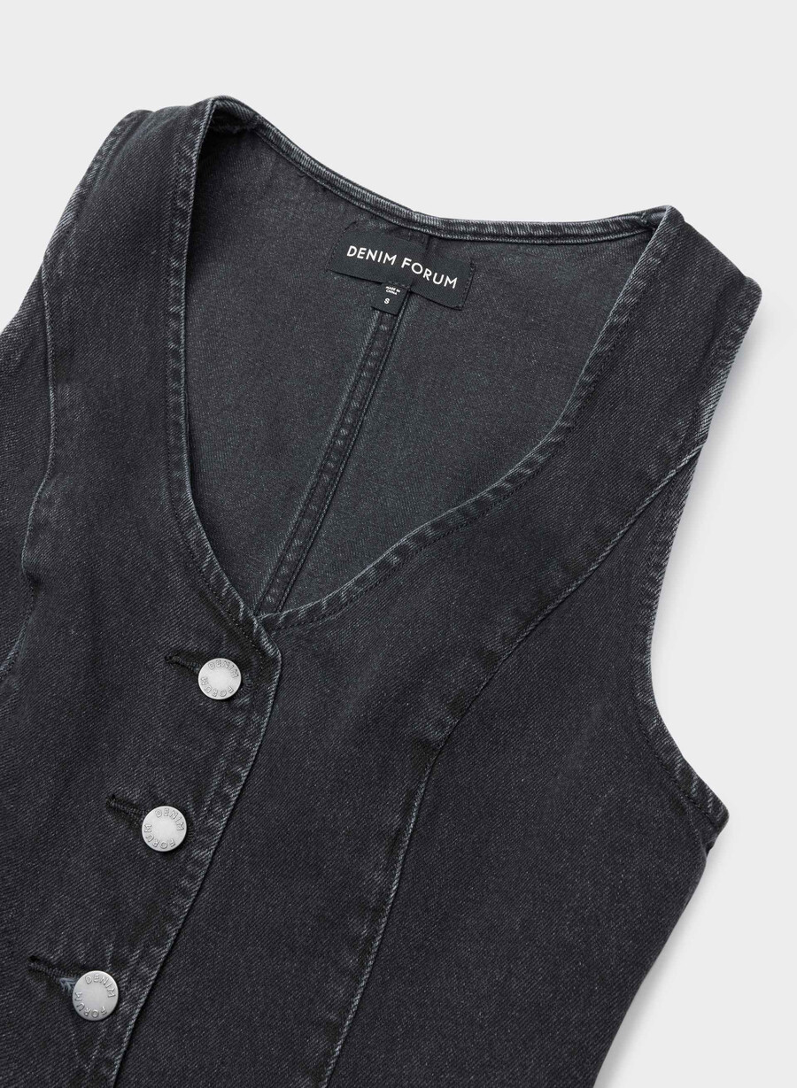 denim forum 90-talets mia jeansväst svart eyeliner