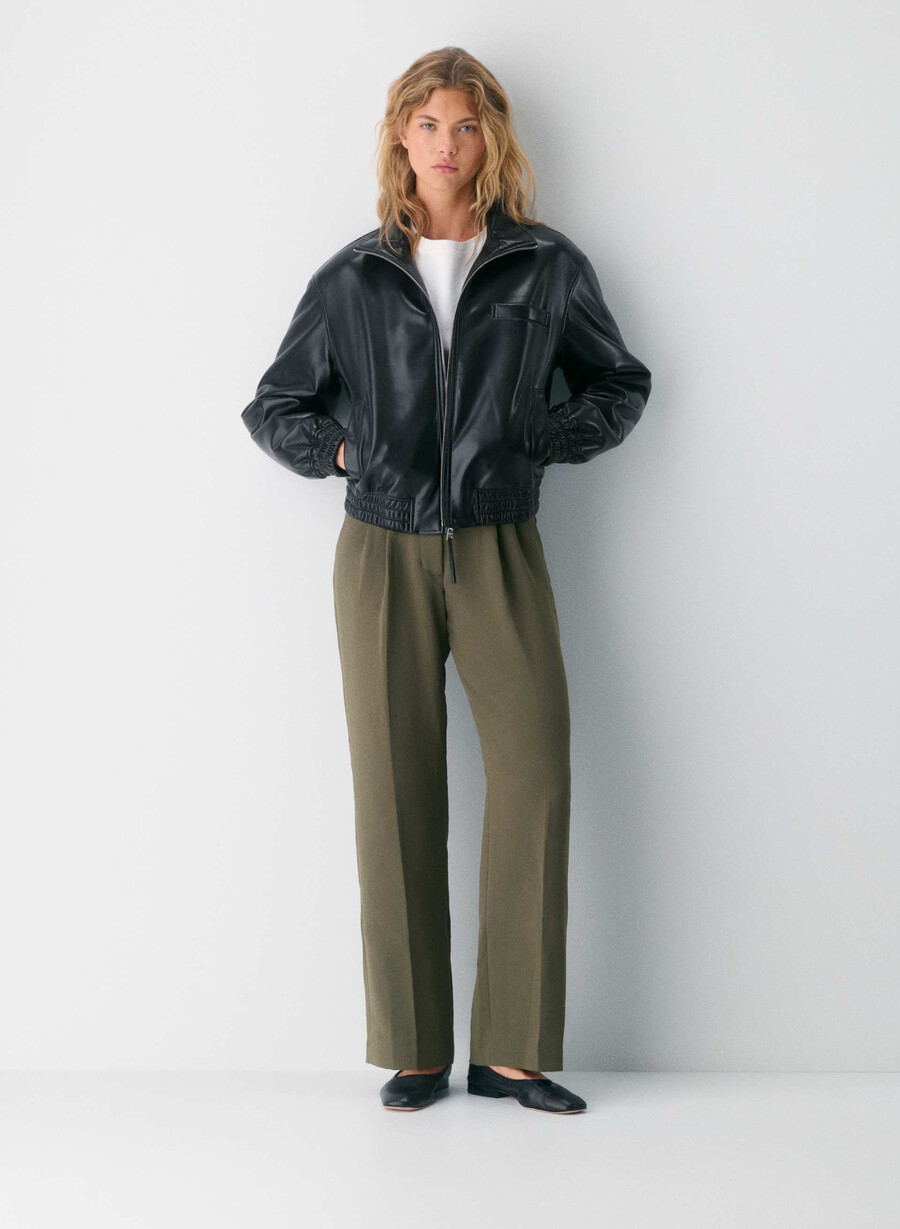 the effortless pant curve-fit - crepette mÖrkoliv