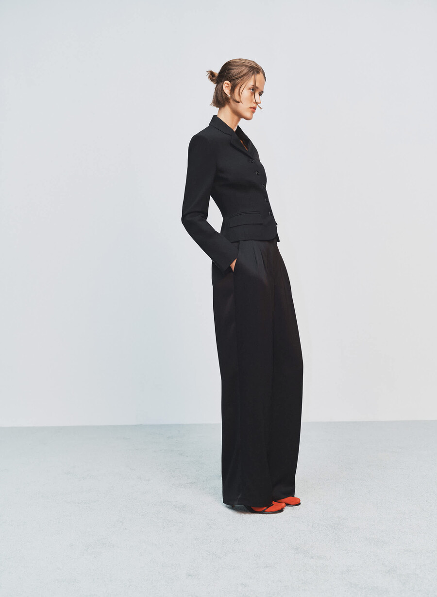 the effortless pant satin svart