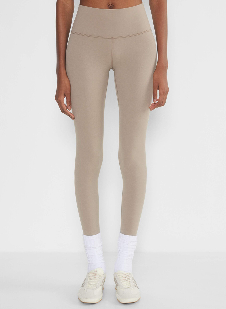 butter cheeky höghöjdsleggings nomad taupe