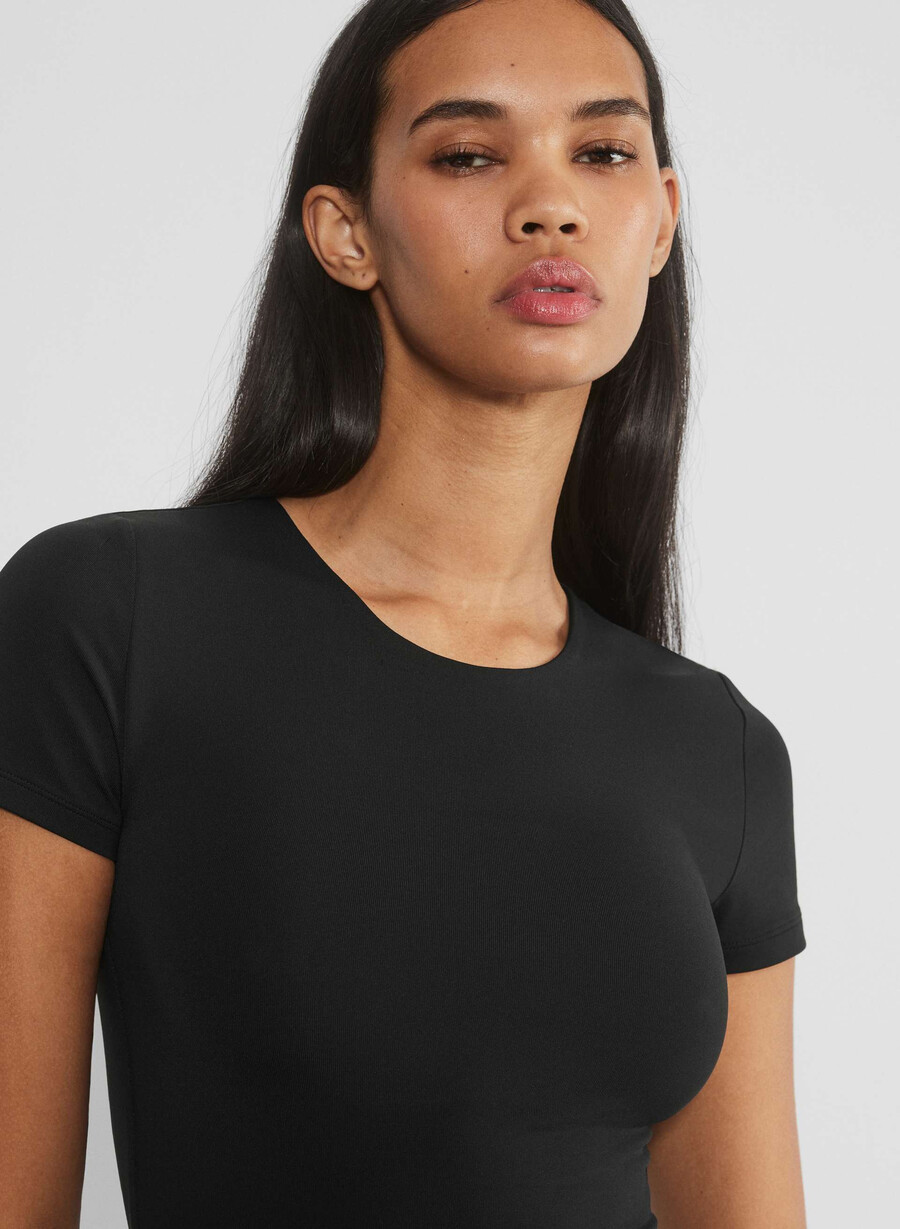 original contour crew hip t-shirt svart