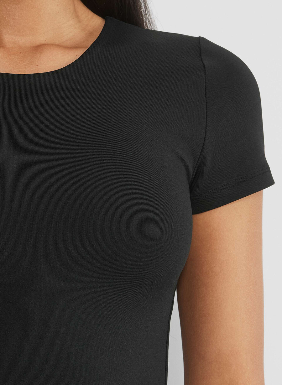 original contour crew hip t-shirt svart