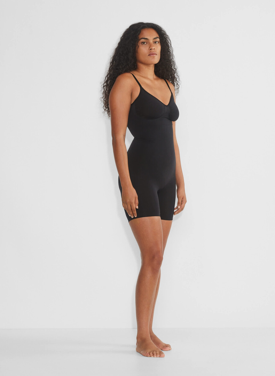 shapeenhance sömlös bodysuit till mitten av låret toasty