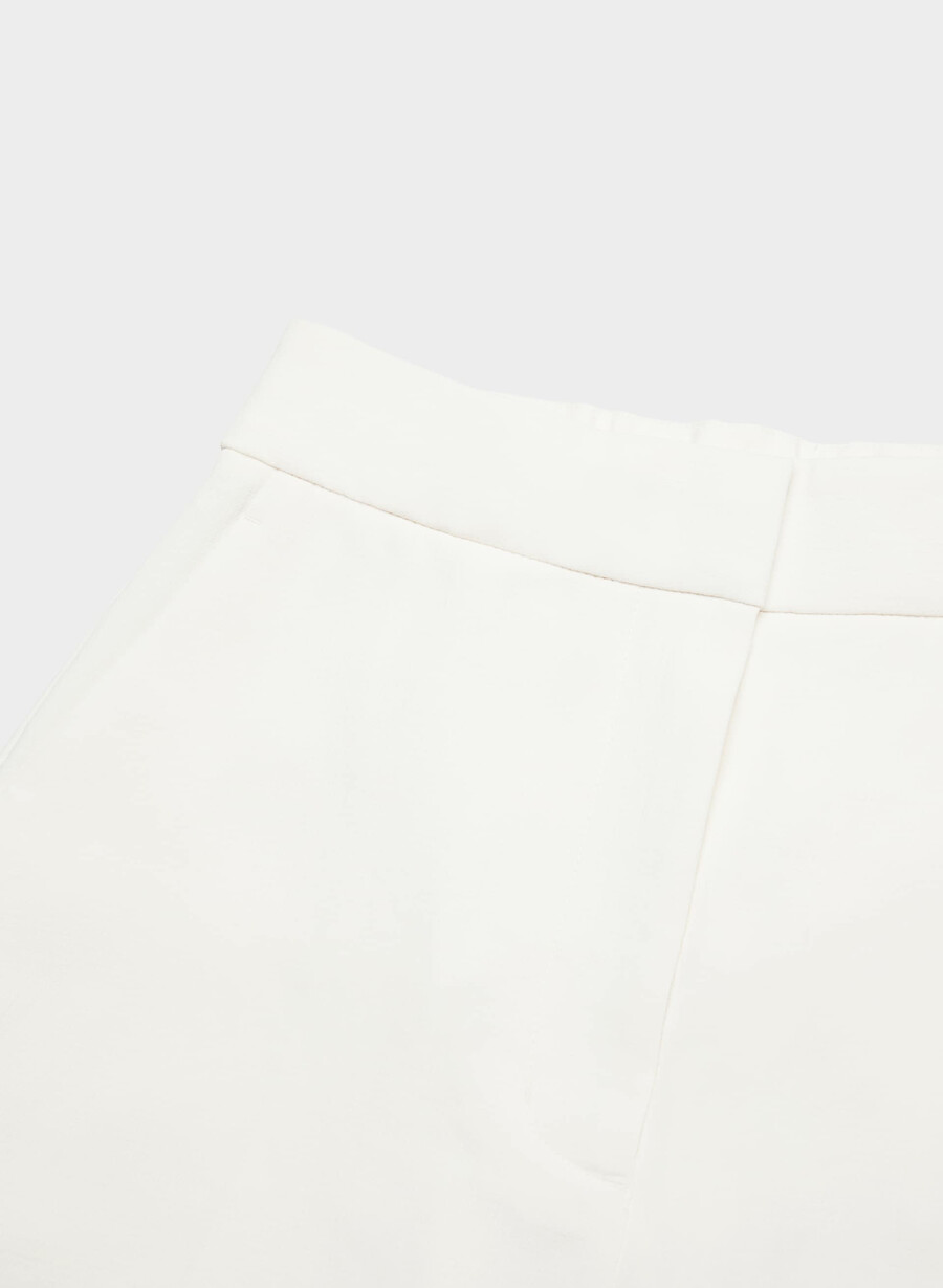 limitless short mid-thigh - crepette ljus bjÖrk