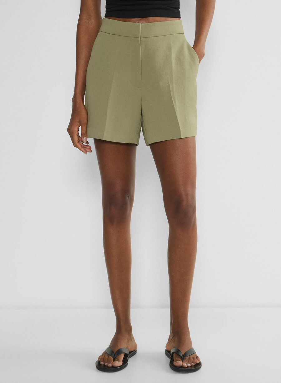 limitless short mid-thigh - crepette soltorkade oliv