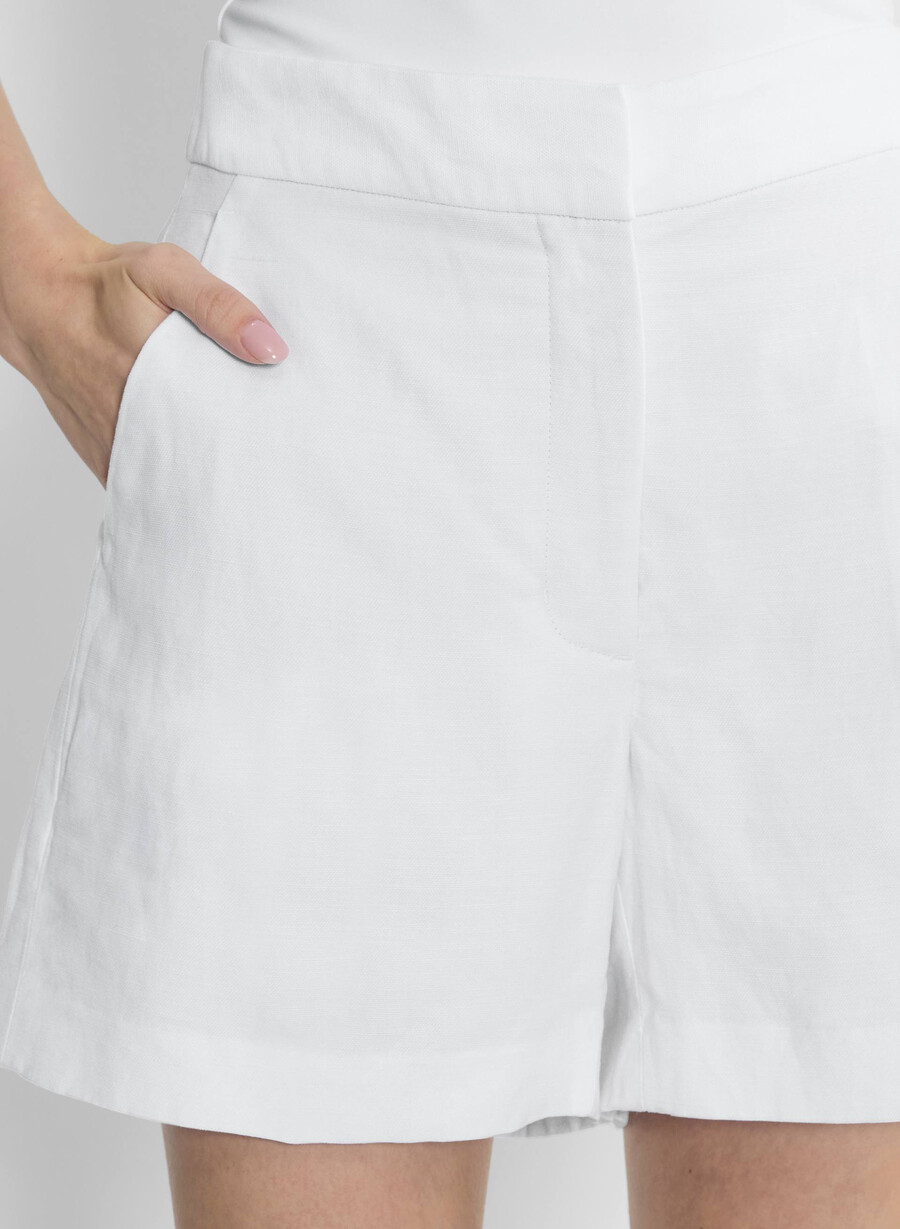limitless short mid-thigh – cruiselinen white