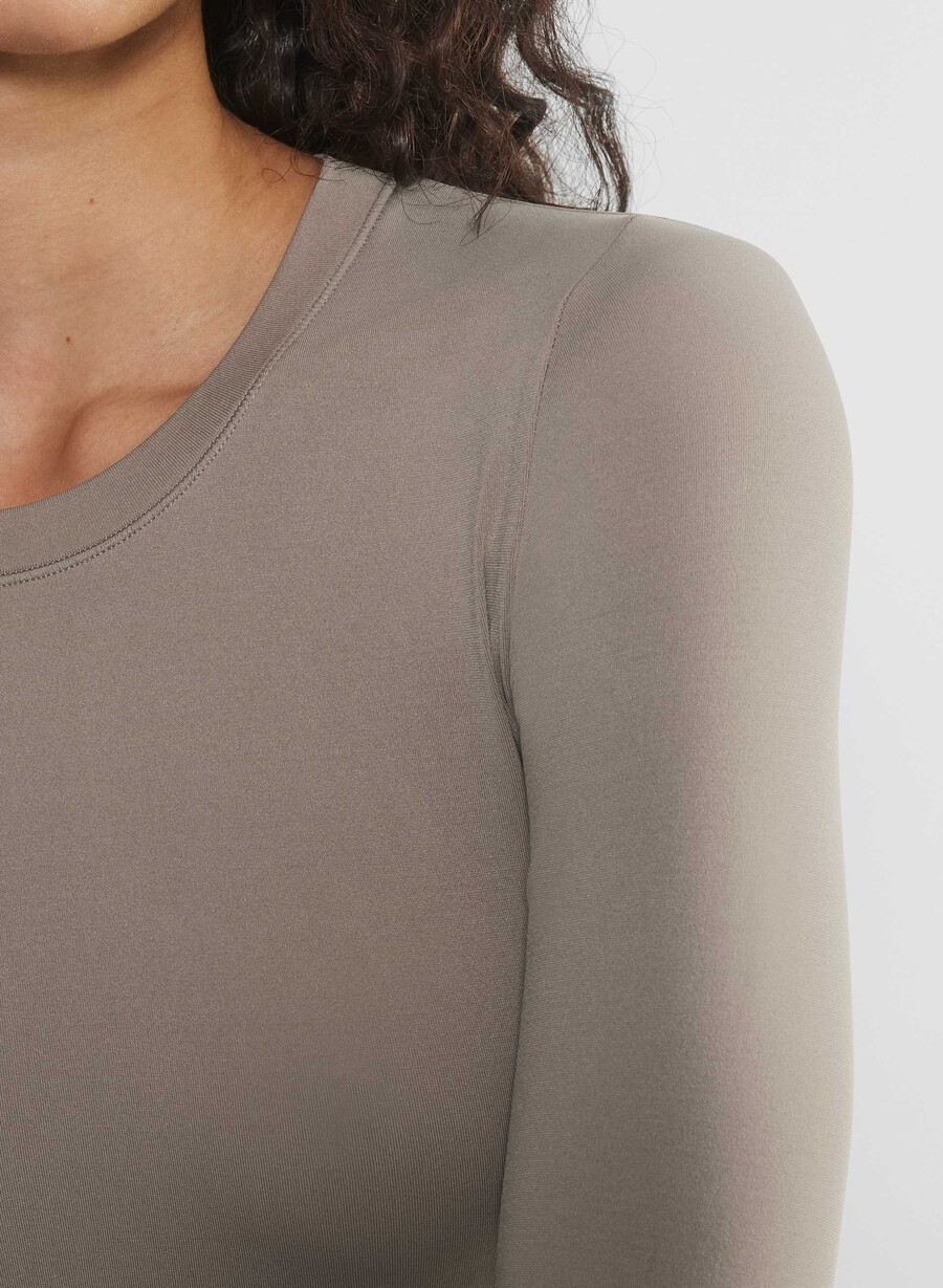 slät sömlös willow hip långärmad nomad taupe