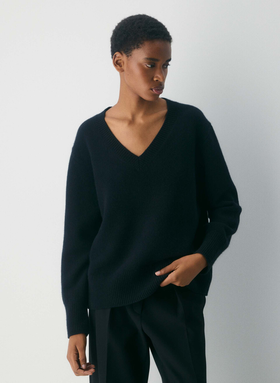plyschig kashmir oversized v-ringad tröja svart