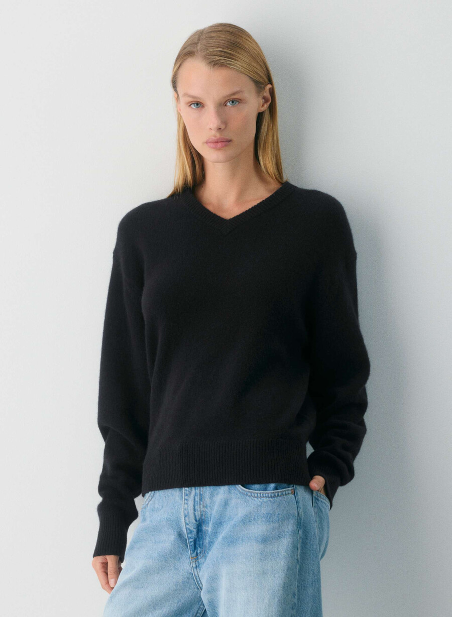 essential cashmere avslappnad v-ringad tröja onfÄrgad spck havre beige
