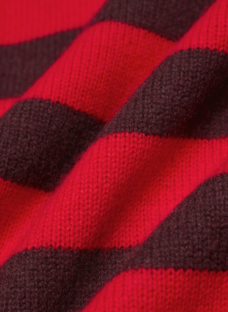 essential cashmere relic tröja blinkande rÖdkardamon