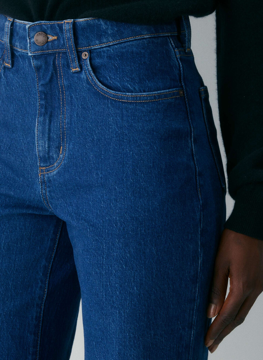 denim forum remy curve-fit hi-rise wide jeans true medium blÅ