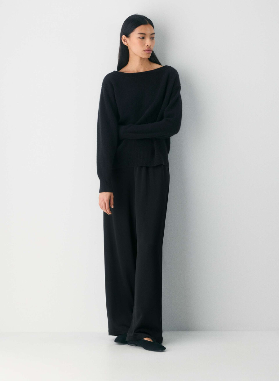 essential cashmere nuance tröja svart