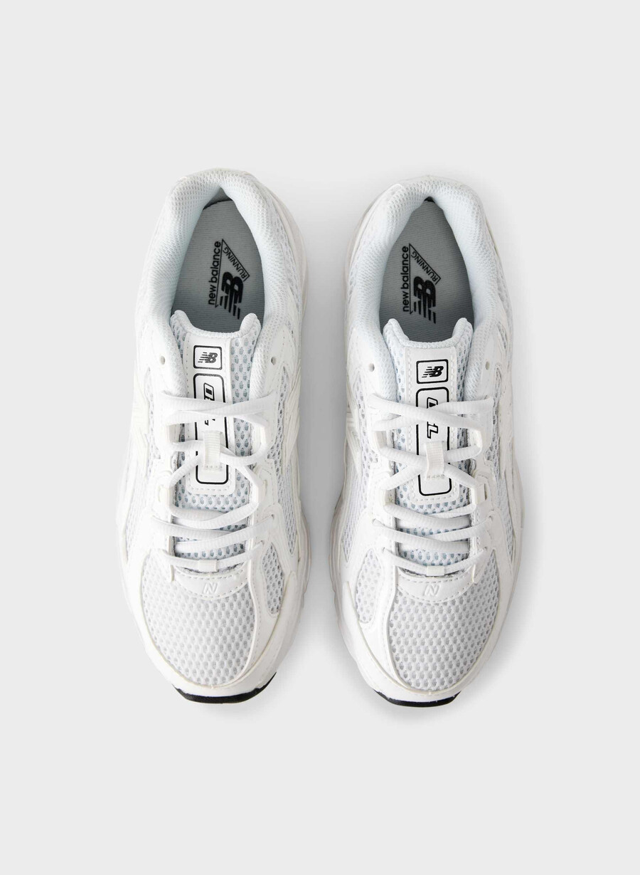 new balance 740 vitvit