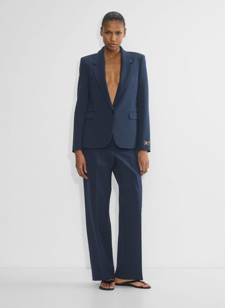 producent blazer - Återväsentlig admiral
