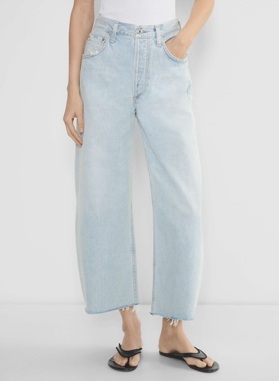 medborgare av mänskligheten ayla raw hem jean sailor