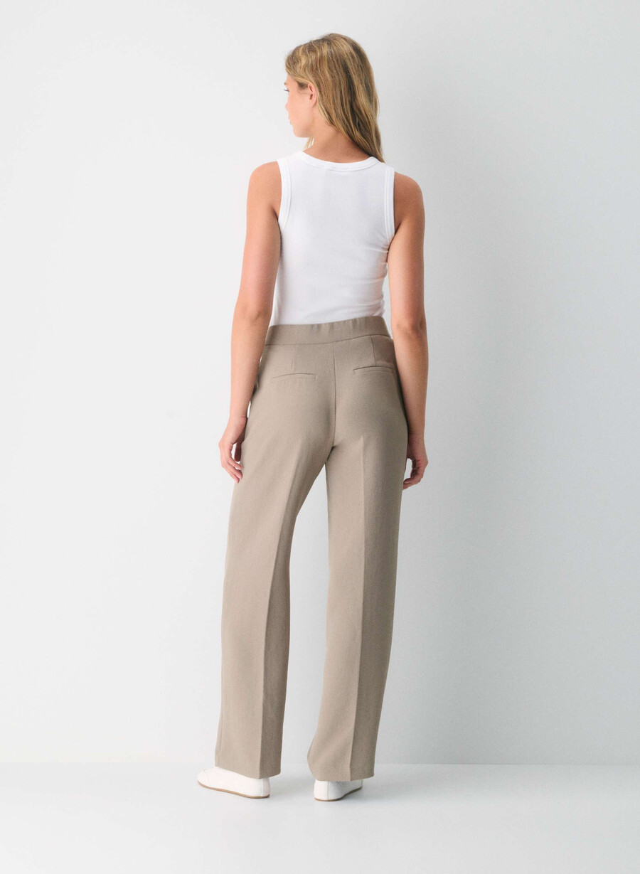 the limitless pant curve-fit - kräppig nomad taupe