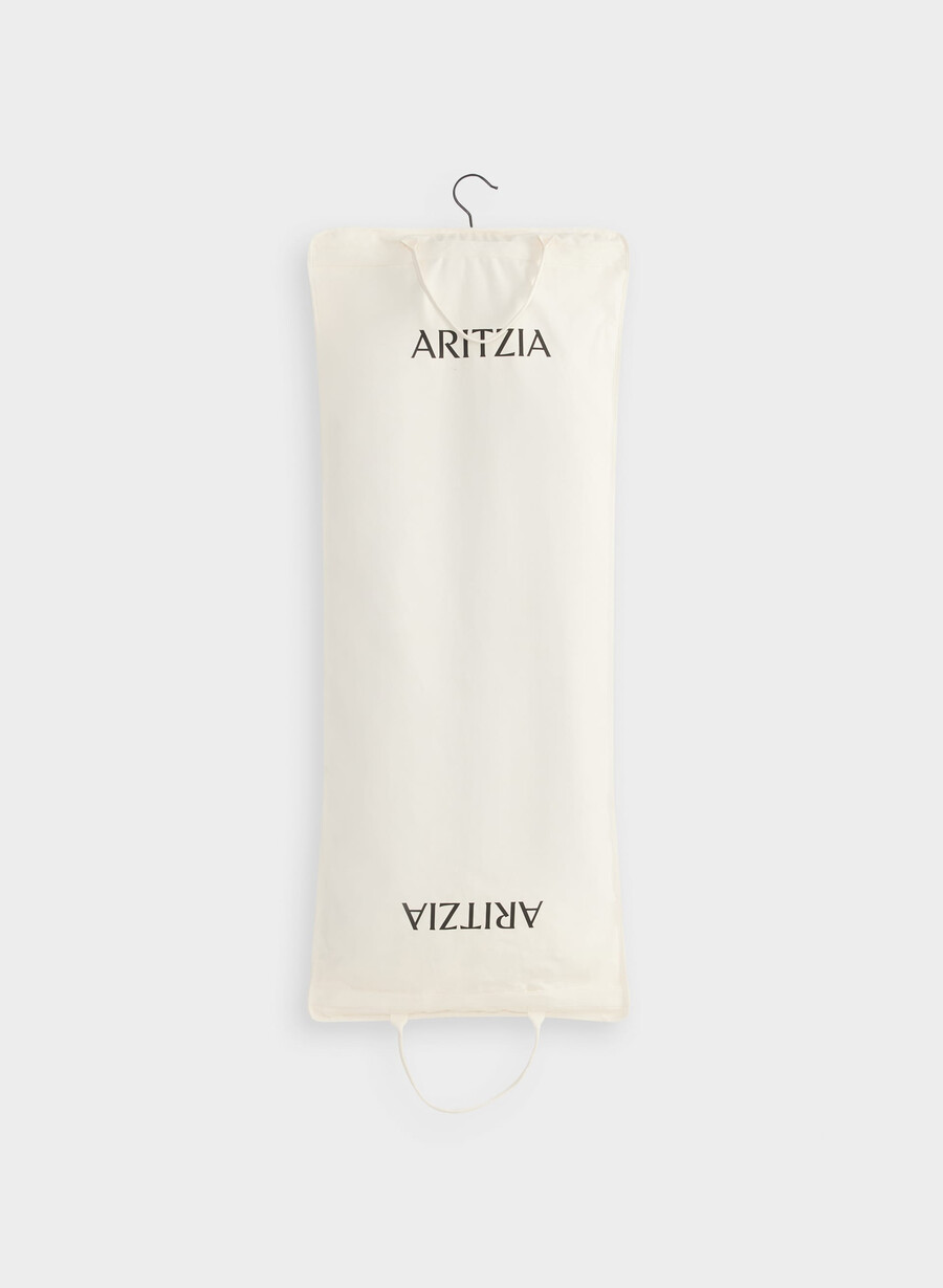 valet klädväska mjuk macadamia vit