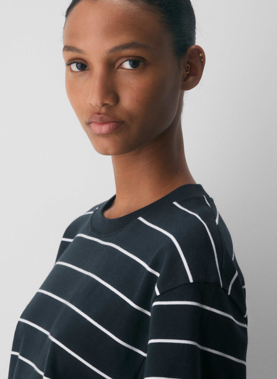 interlock cotton pegasus t-shirt mörk natt marinblåvit