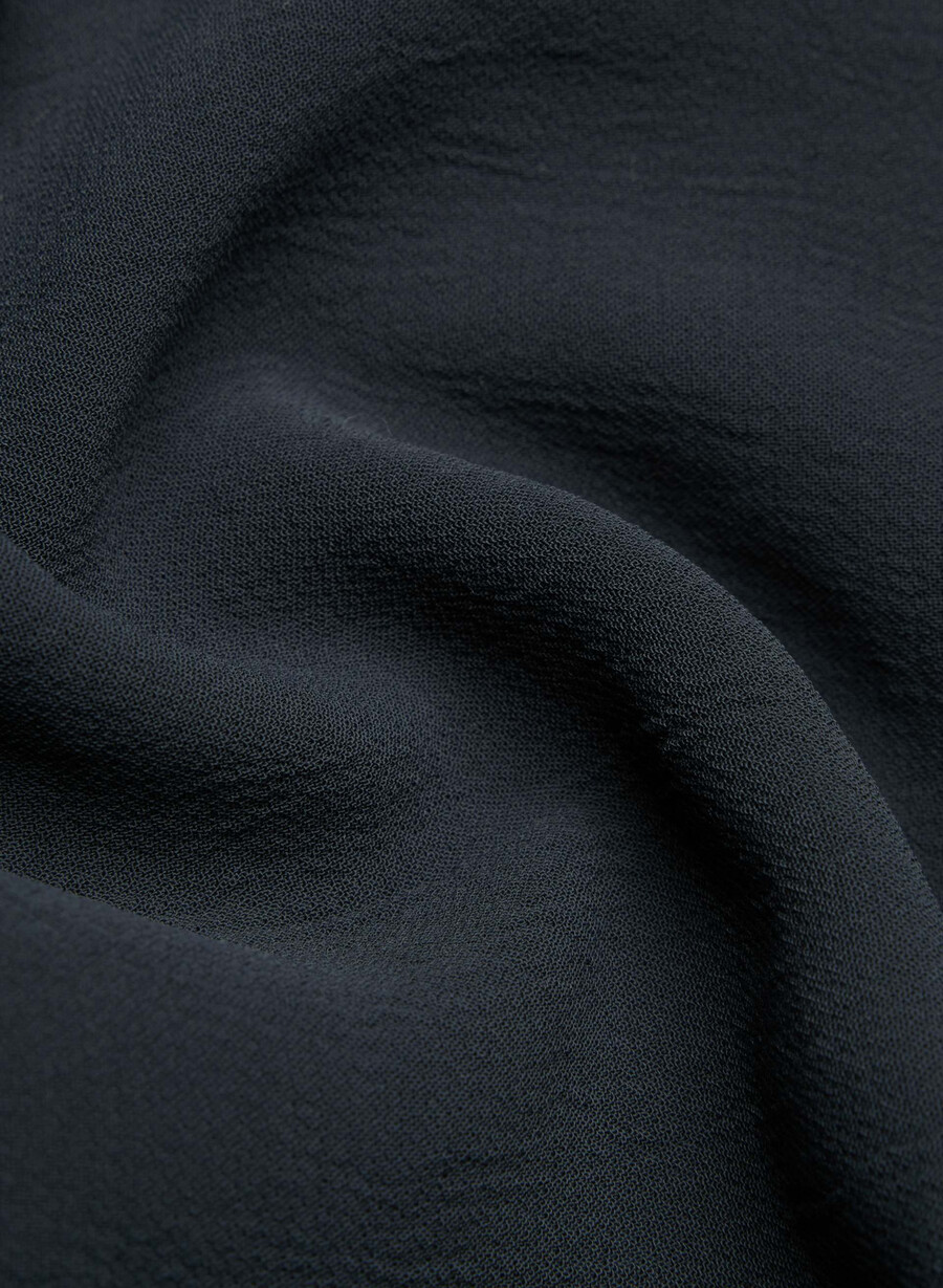the effortless pant curve-fit cropped - crepette dark nat navy