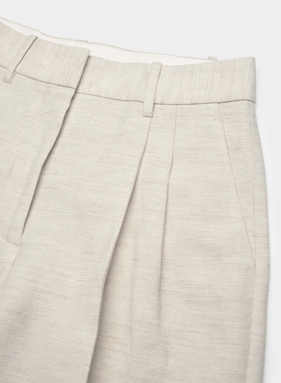 the effortless pant curve-fit – cruiselinen naturlig ecru