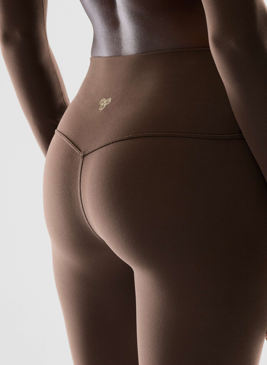 butter cheeky högmidja 66 cm leggings mokkabrun