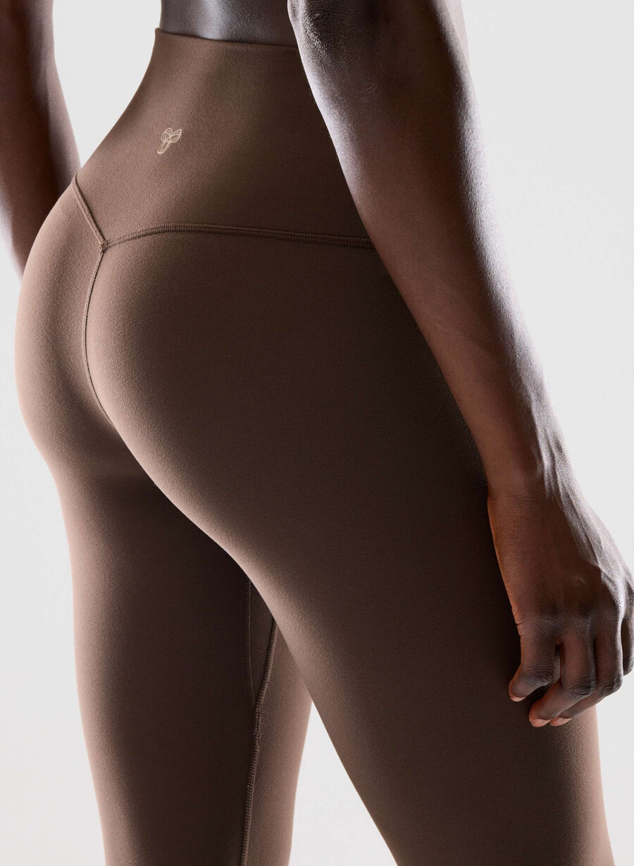 butter cheeky högmidja 68 cm leggings mokkabrun