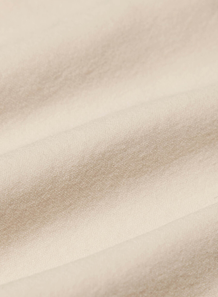shapeenhance seamless super high-made shorts sand