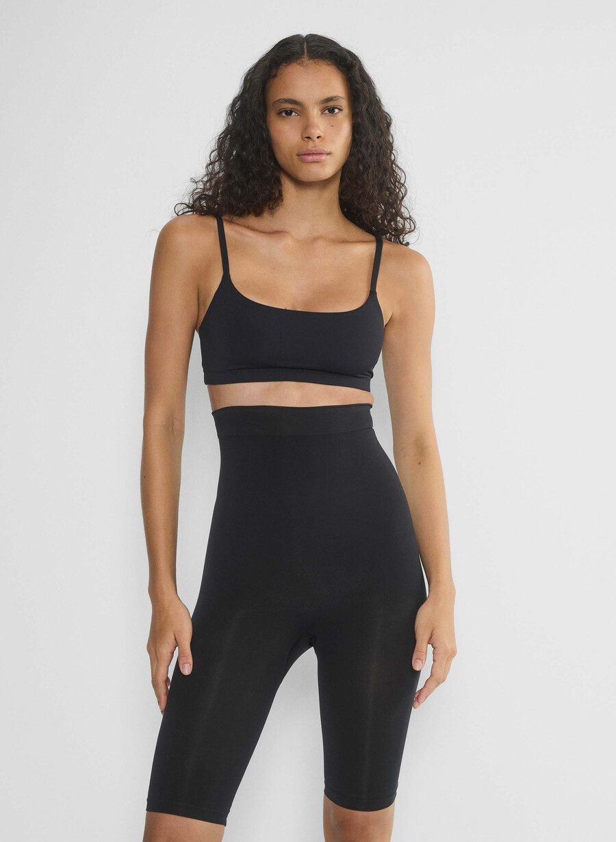 shapeenhance seamless super high-made shorts sand