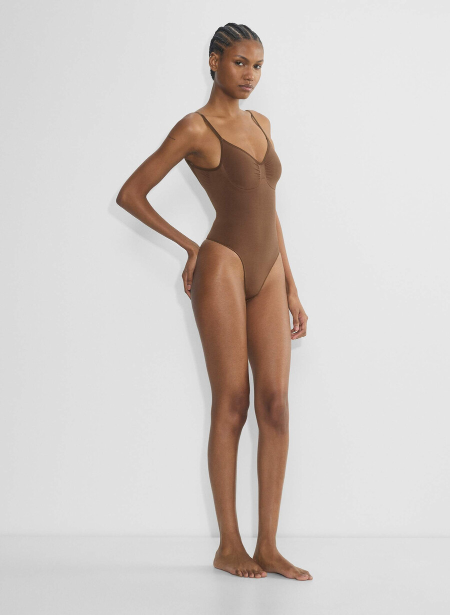 shapeenhance lågryggig thongbody cocoa bean