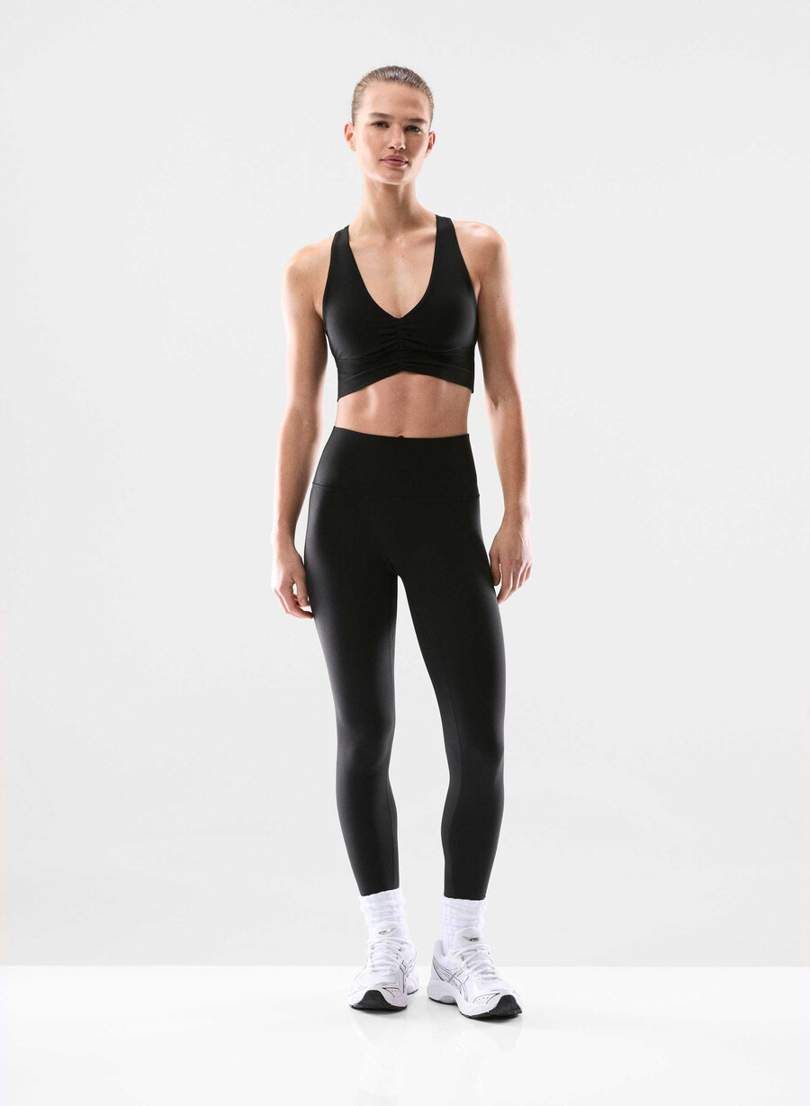 butter cheeky infinite höghöjdsleggings 66 cm svarta