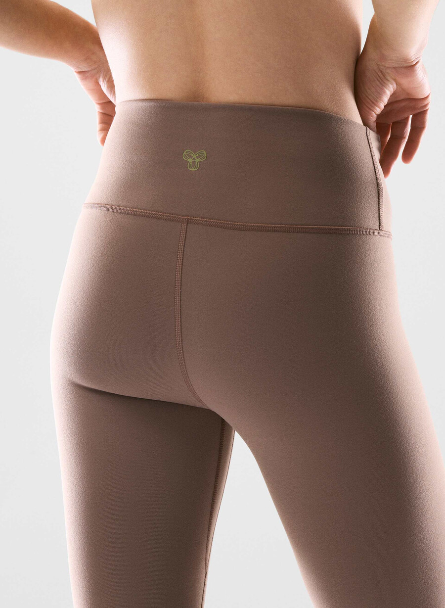 life atmosphere högmidja 66 cm leggings djupt taupe