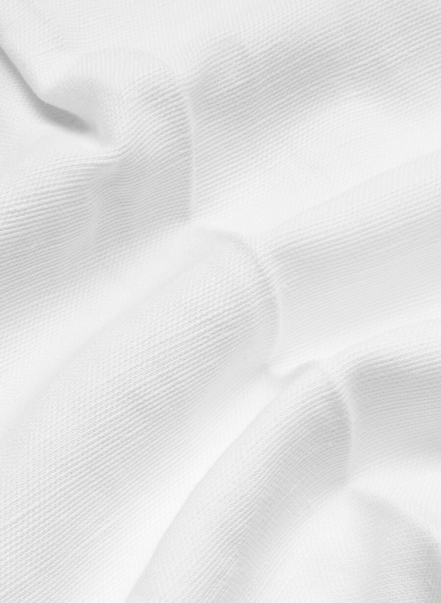 the effortless short curve-fit mid-large-t-shirt vita