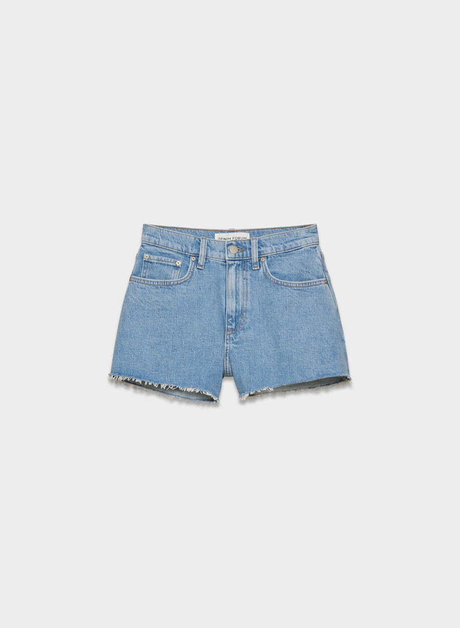 denim forum jodie curve-fit hi-rise mini denim shorts no-stress ljusblÅ